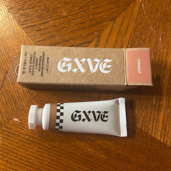 GXVE by GWEN STEFANI Longwear Mousse Eyeshadow - Picture 3 of 5